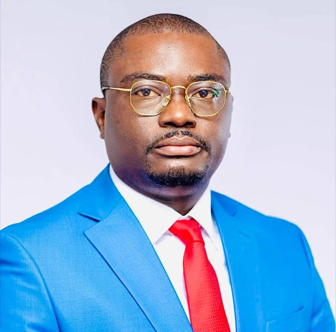 Portrait de Maître Carlos Ngwapitshi Ngwamashi